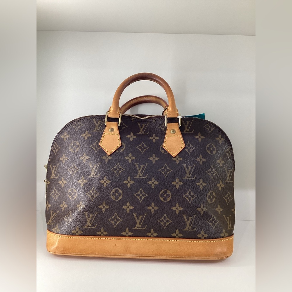 Pre Owned Louis Vuitton Alma Canvas Monogram Hand Bags